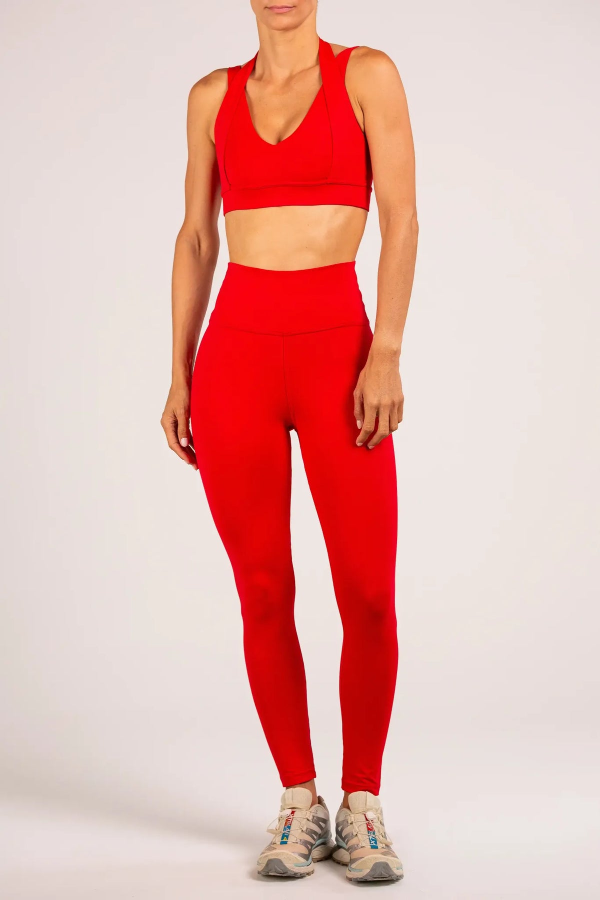 Leggings rojos Cherry Pop de tiro alto, vista frontal