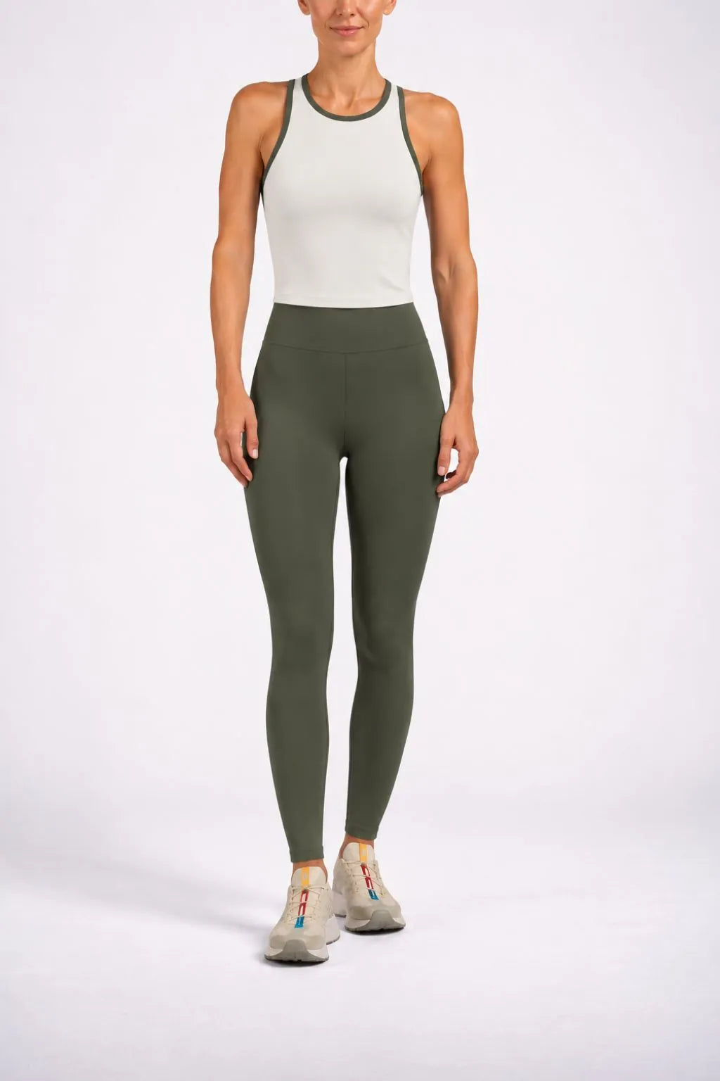 Leggings deportivos verde oliva de tiro alto